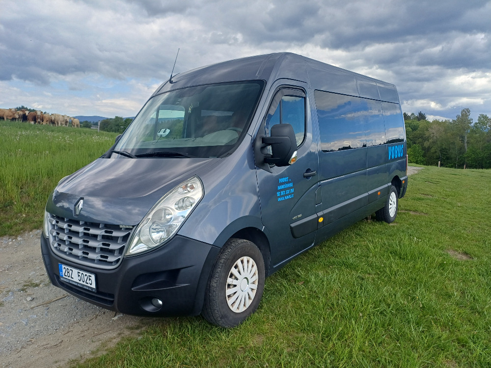 Renault Master-1